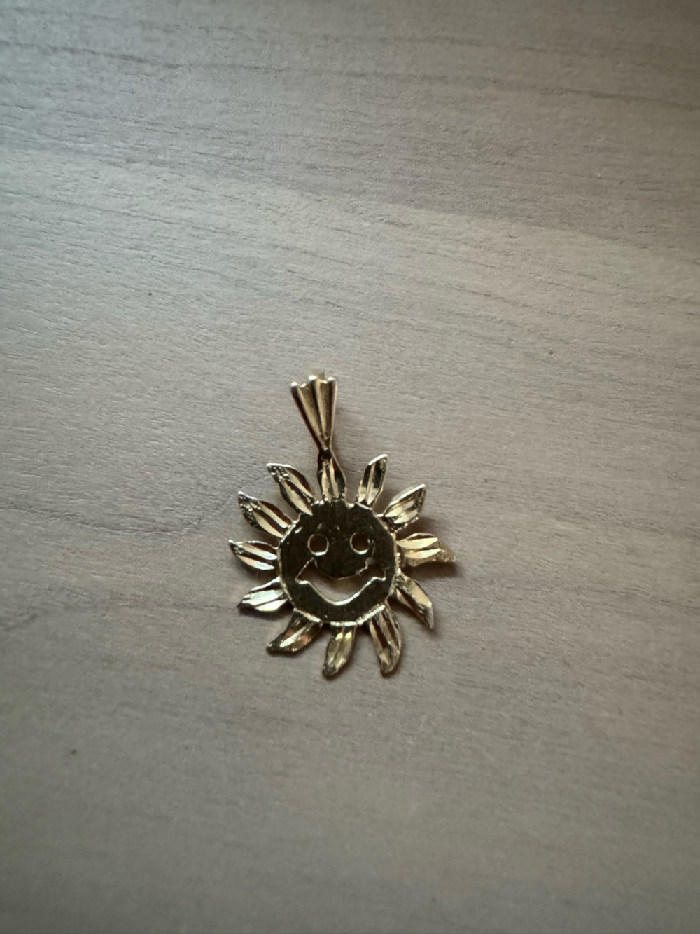 14k Gold Sunburst Smiley Pendant